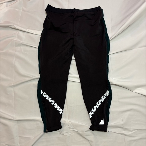 MEC Vintage Women’s XL Biking Adventure Pants Side Ankle Zip Reflective Safety - Picture 5 of 7